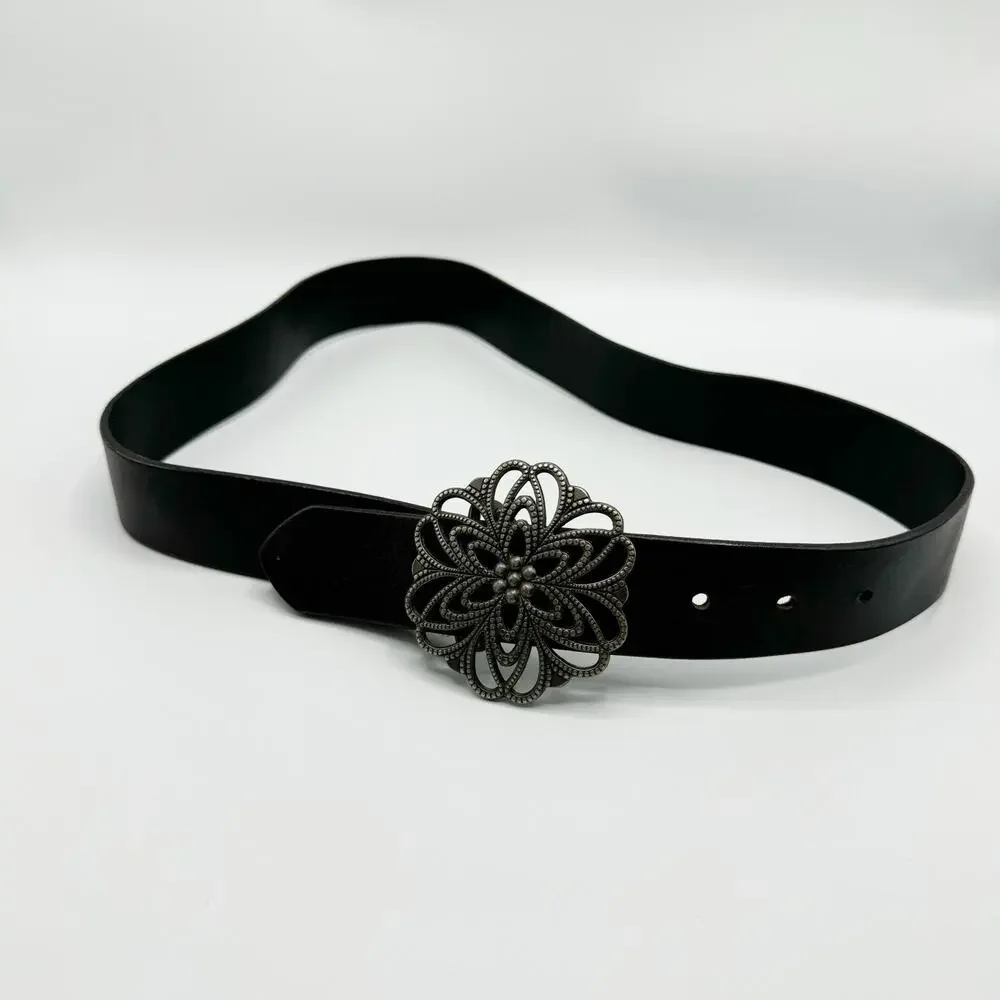 Black Leather Belt With Brass Tone Floral Buckle Womens Medium
